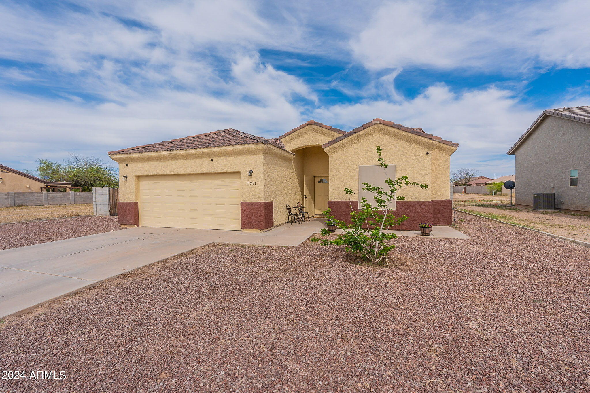 15921 S SAXON Road