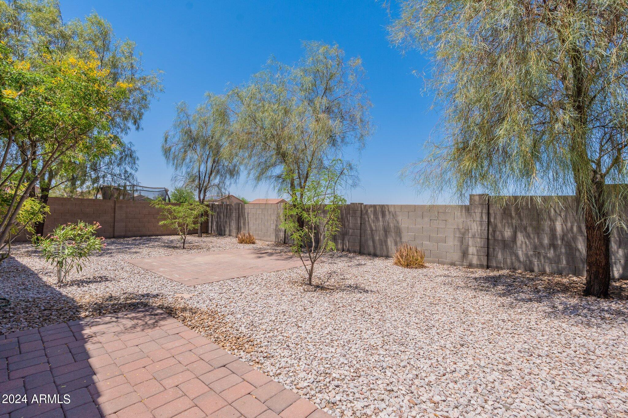 3967 N DEAD WOOD Drive