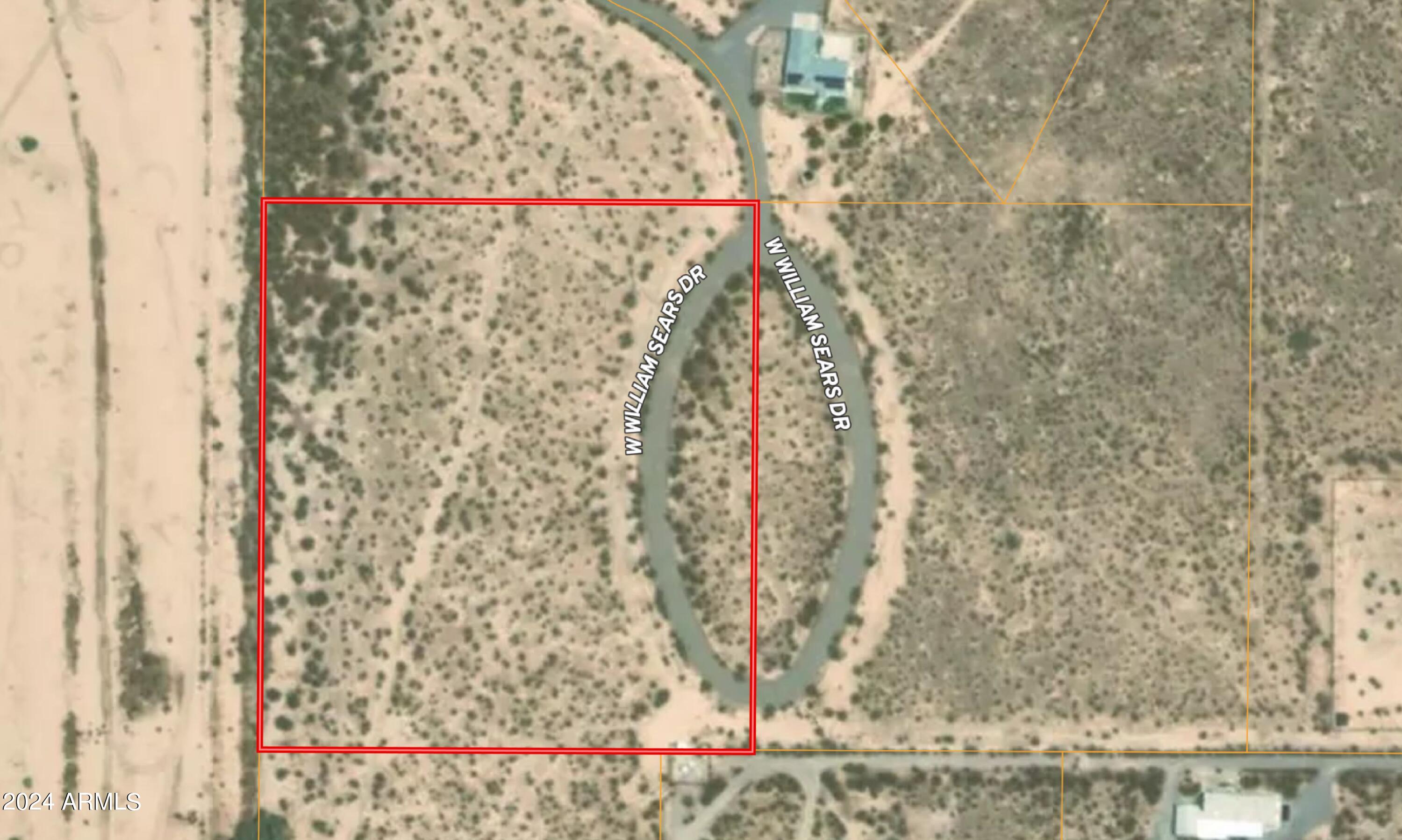 2400 W WILLIAM SEARS Drive -