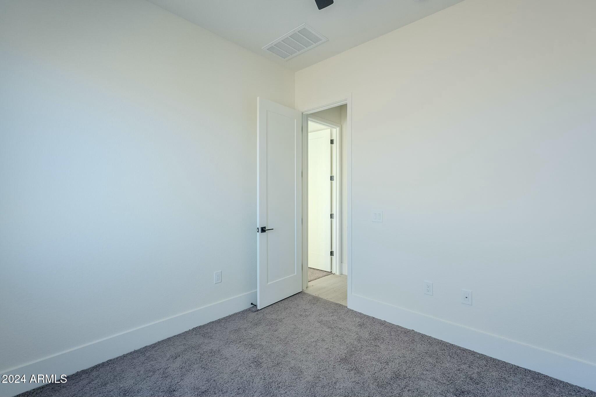 2229 E Cana Lane