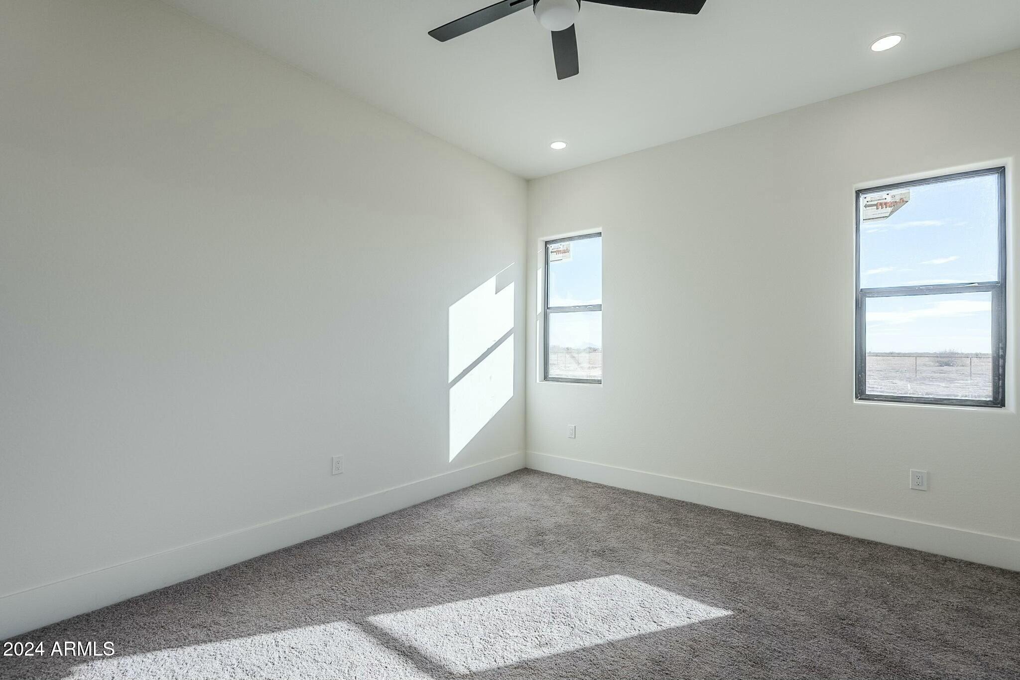 2229 E Cana Lane