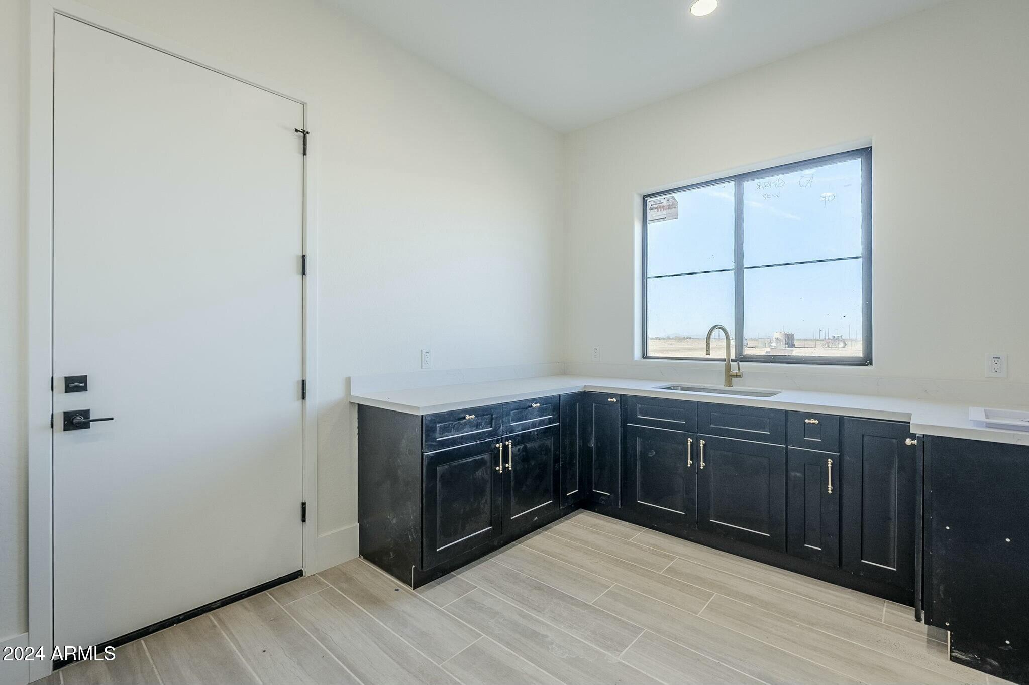 2229 E Cana Lane