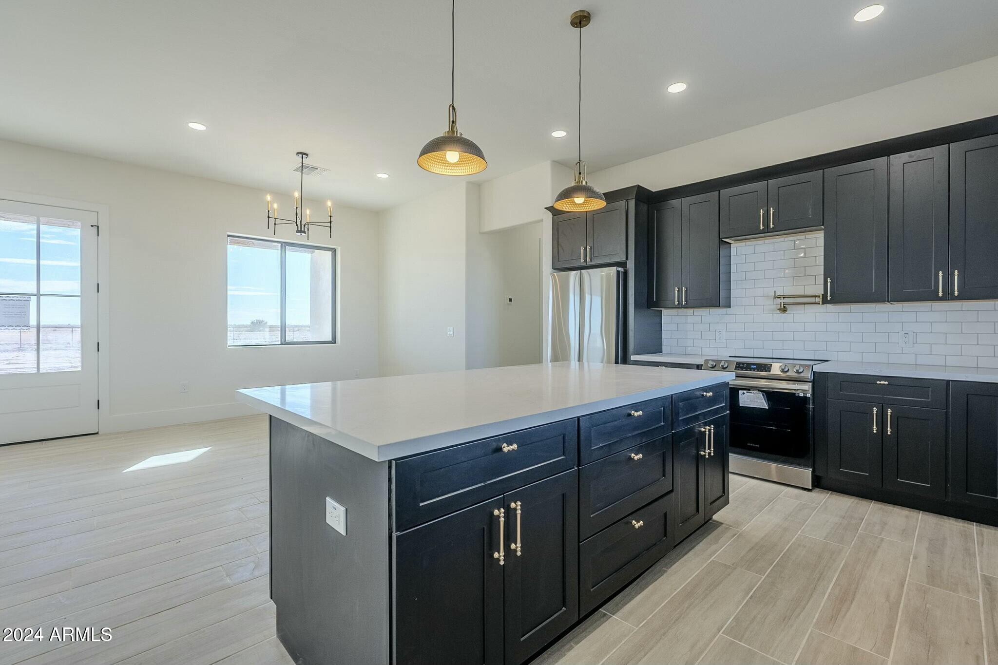 2229 E Cana Lane