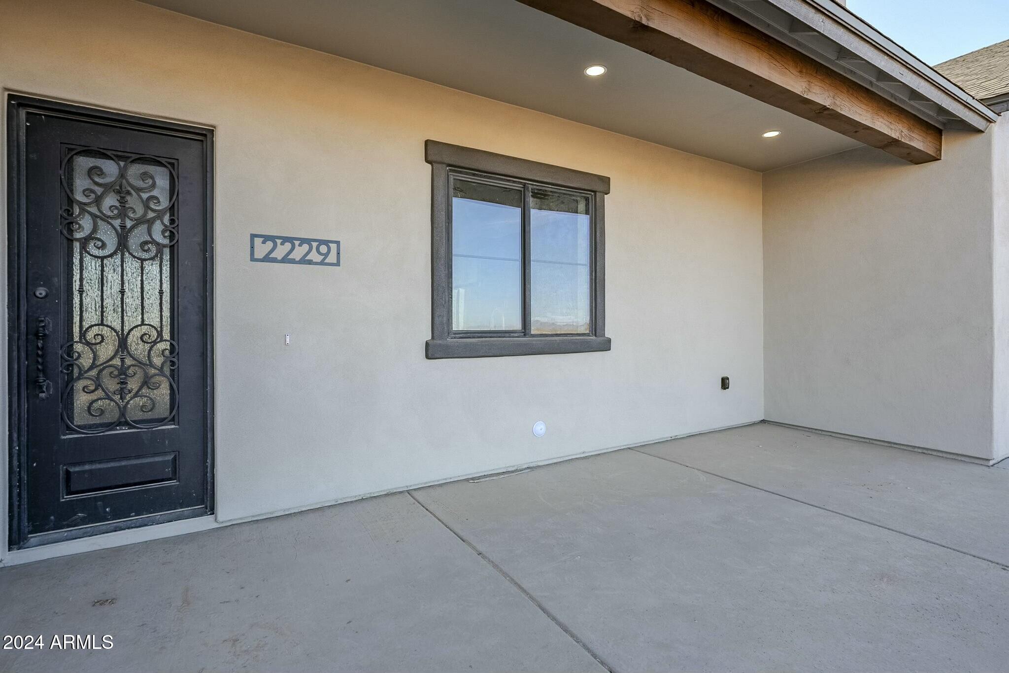 2229 E Cana Lane