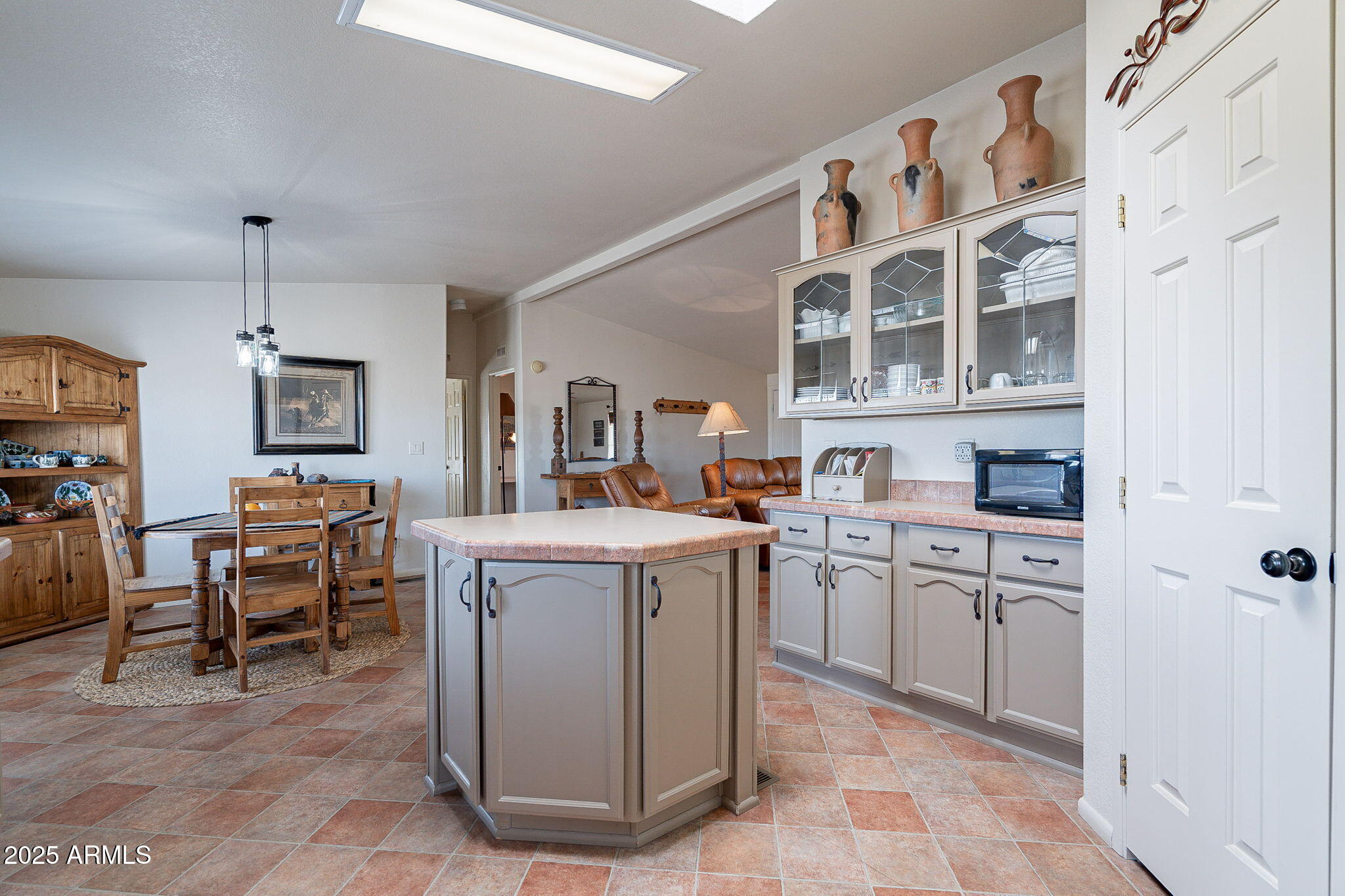 14449 S VAQUERO Circle