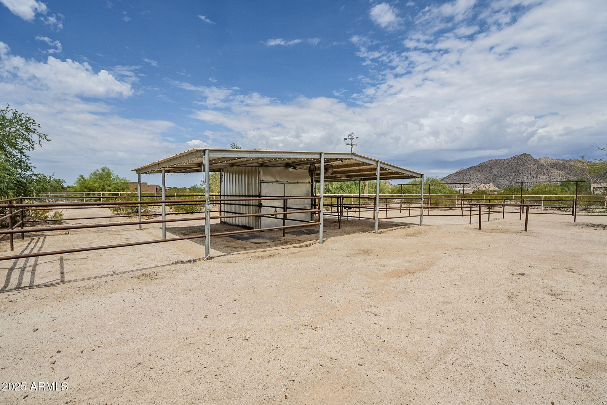11378 N SOMBRA DEL MONTE Road