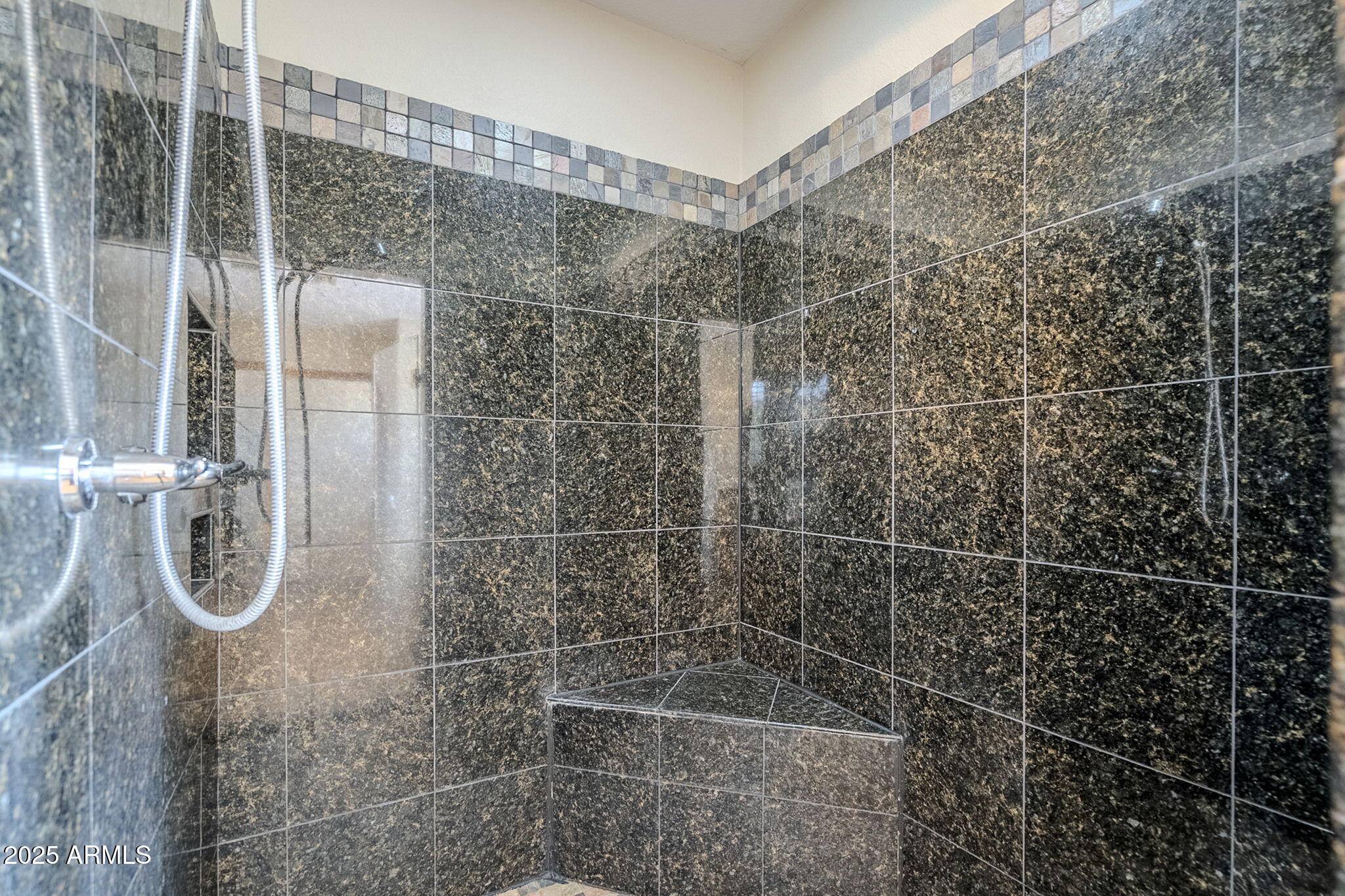 11378 N SOMBRA DEL MONTE Road