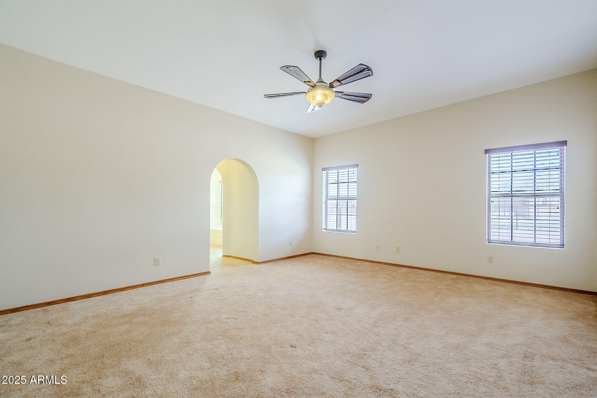 11378 N SOMBRA DEL MONTE Road