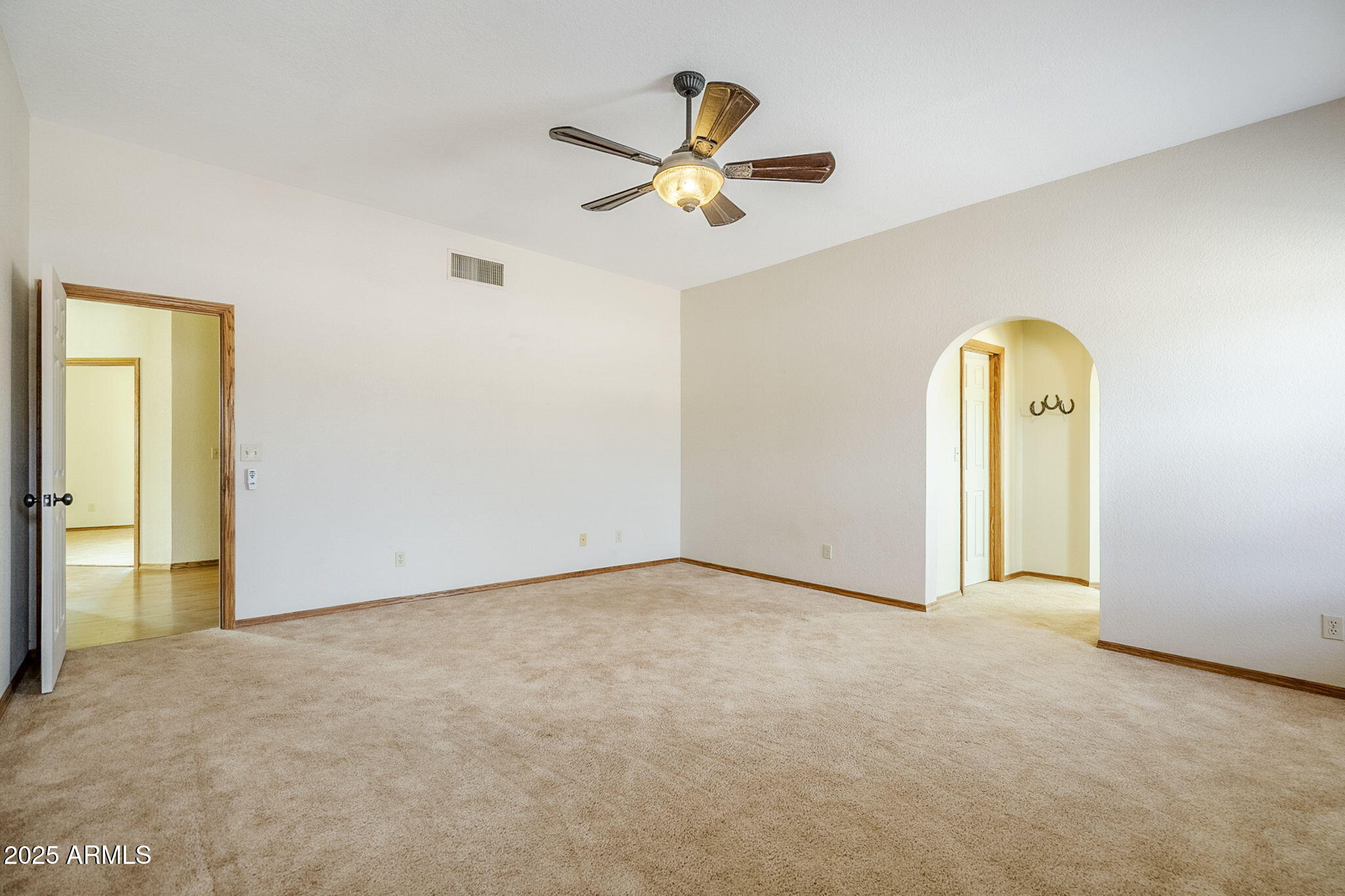 11378 N SOMBRA DEL MONTE Road