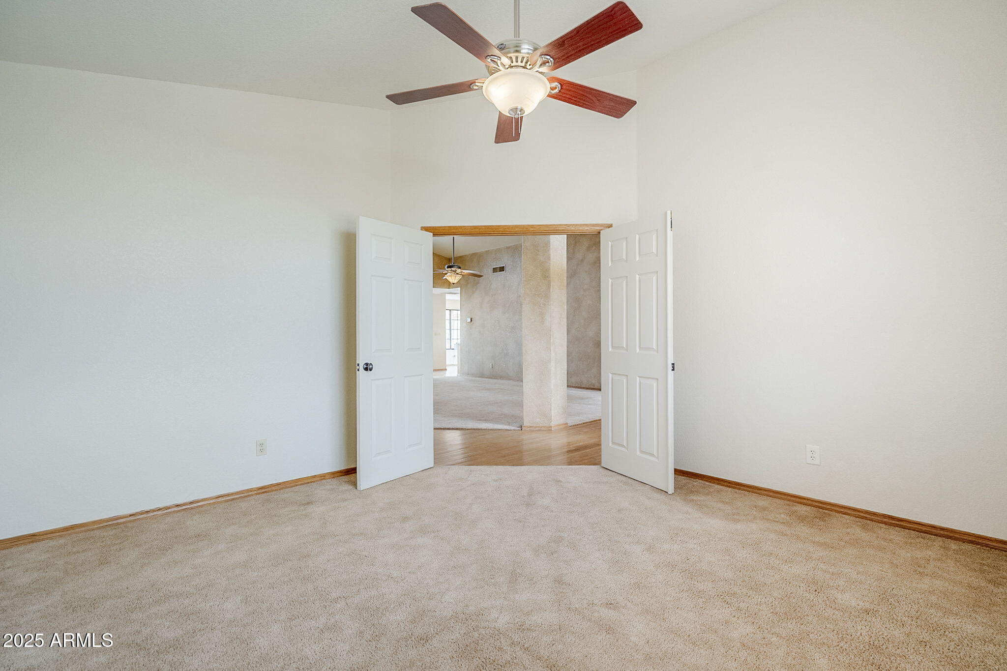11378 N SOMBRA DEL MONTE Road