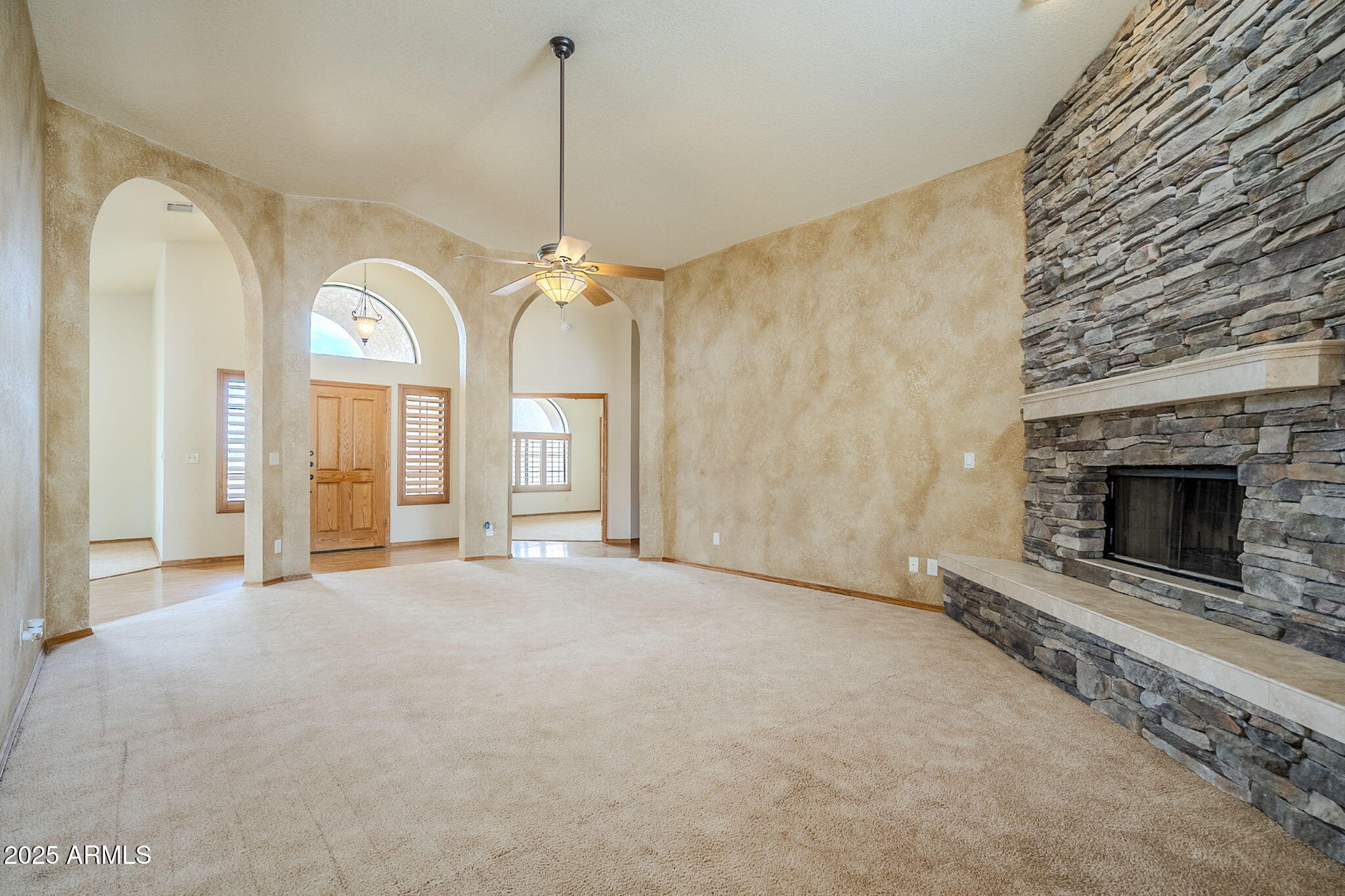 11378 N SOMBRA DEL MONTE Road