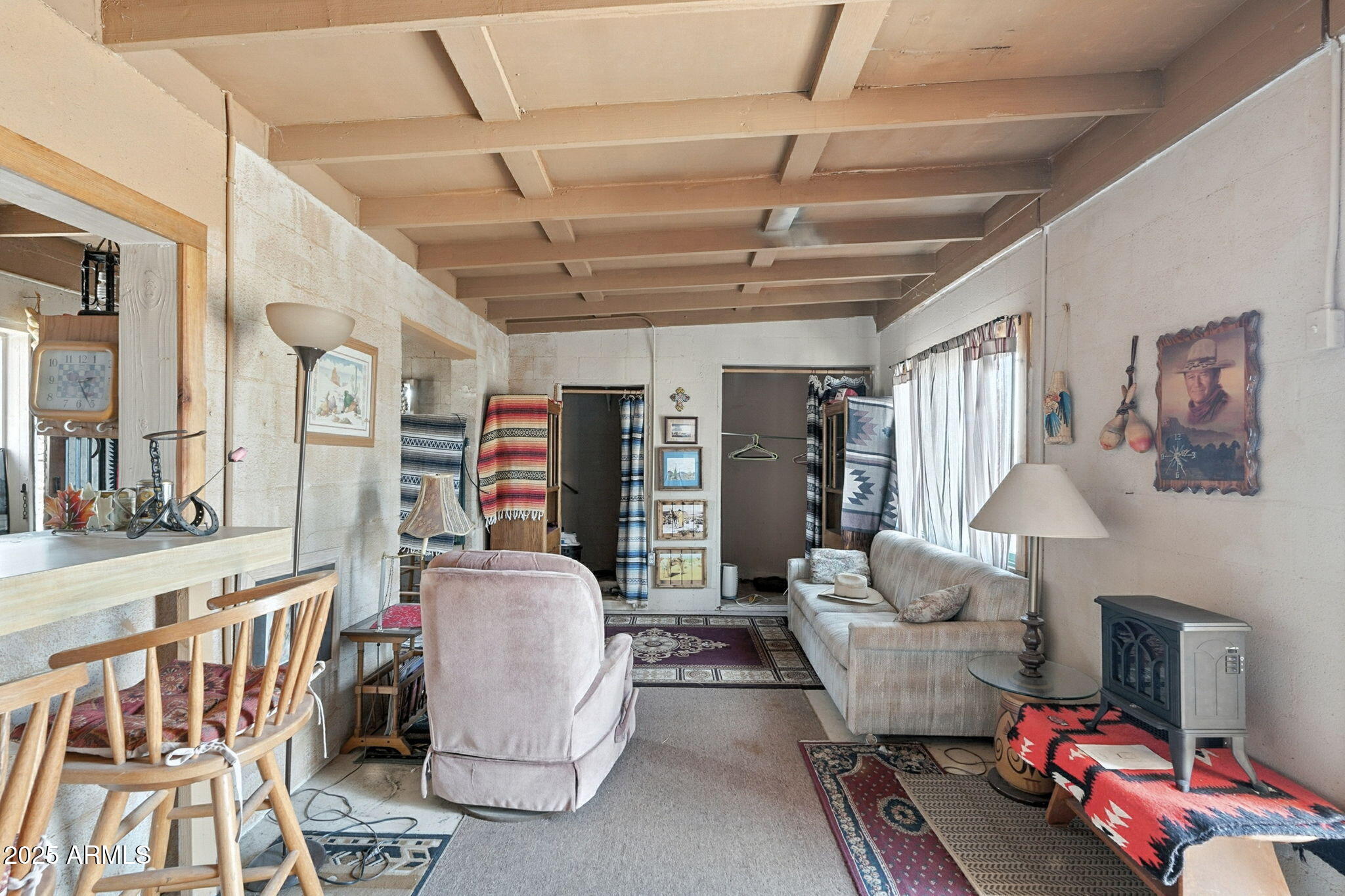 1900 W RUNNING DEER Drive