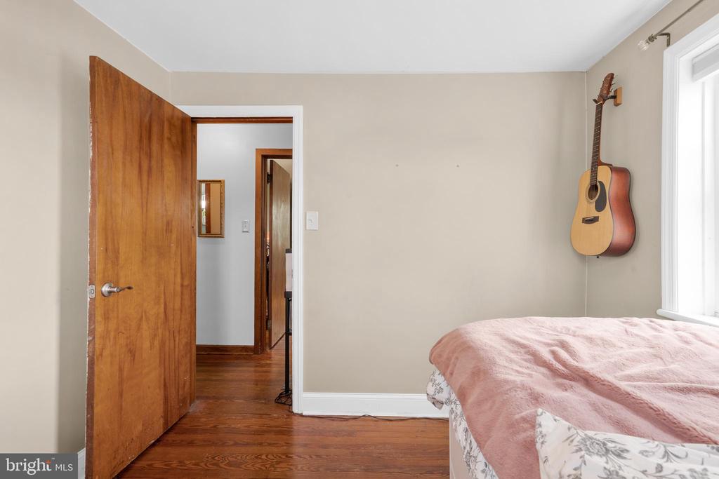 503 SCHOOLHOUSE ROAD