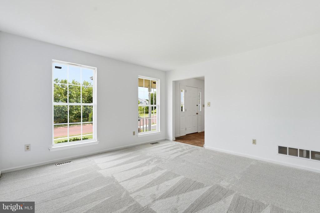 218 STRASSBURGER ROAD