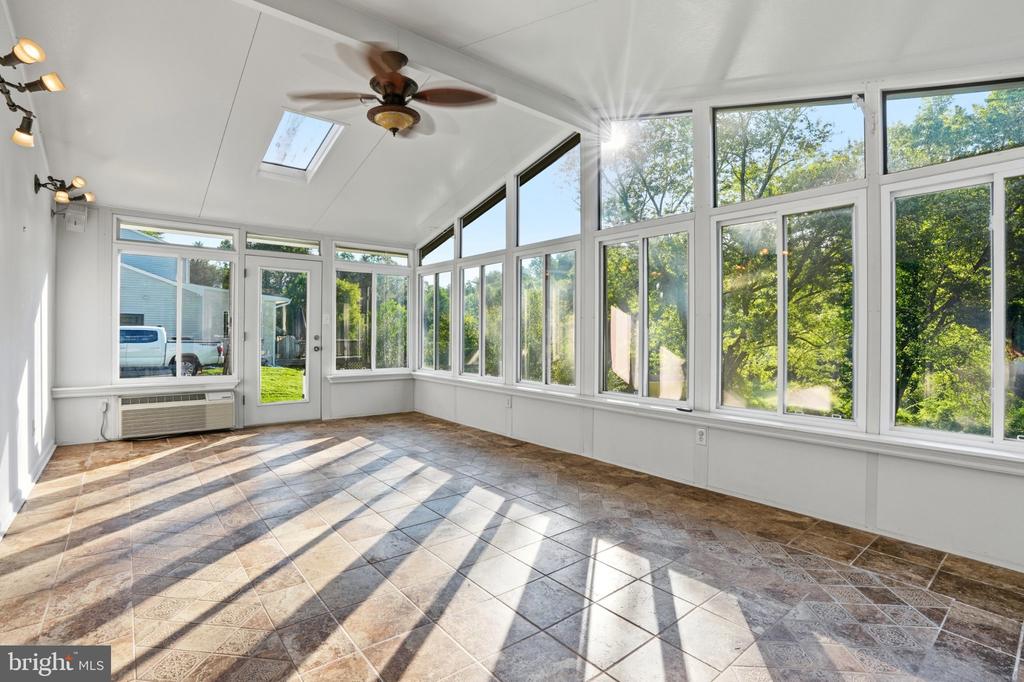 24 SUNNYBROOK DRIVE