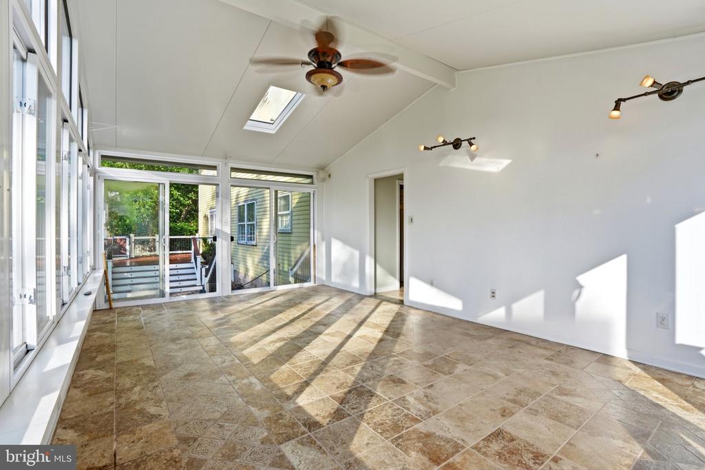24 SUNNYBROOK DRIVE
