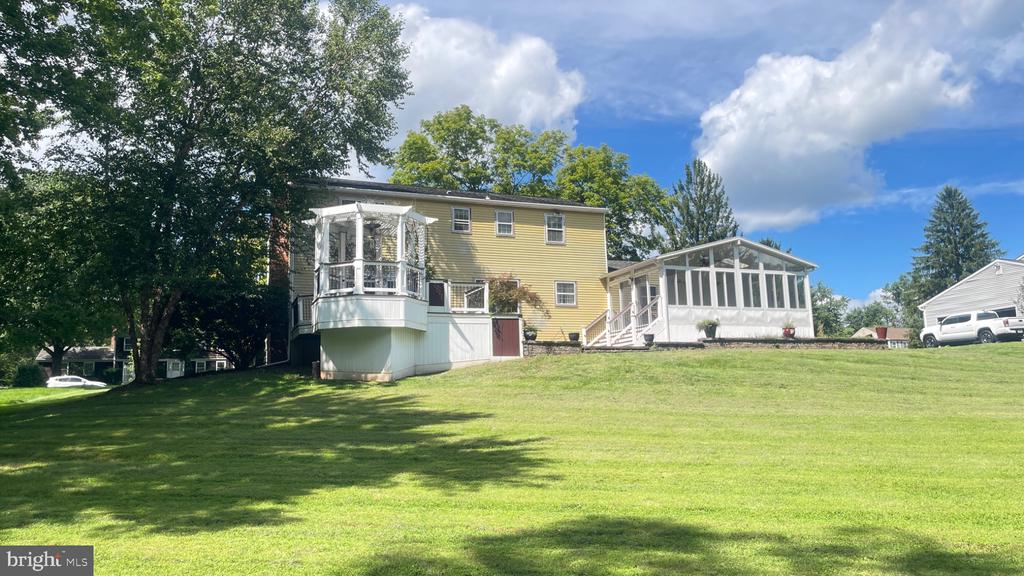 24 SUNNYBROOK DRIVE