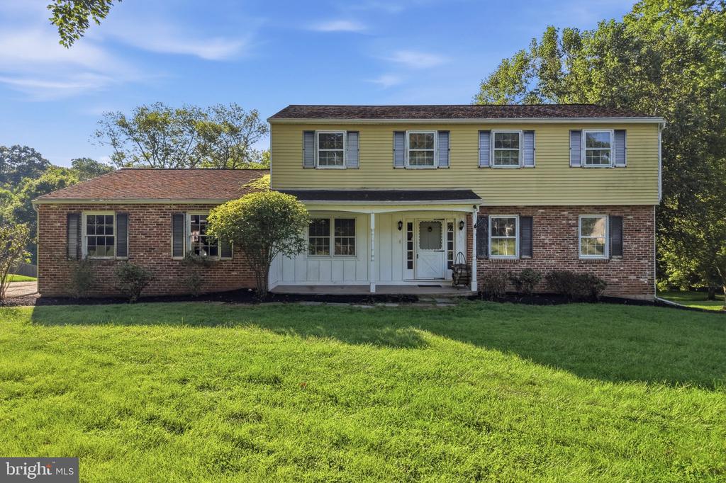 24 Sunnybrook Drive Doylestown PA