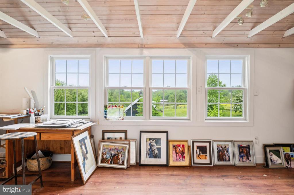 500 LUCKY HILL ROAD