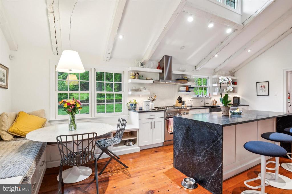 500 LUCKY HILL ROAD