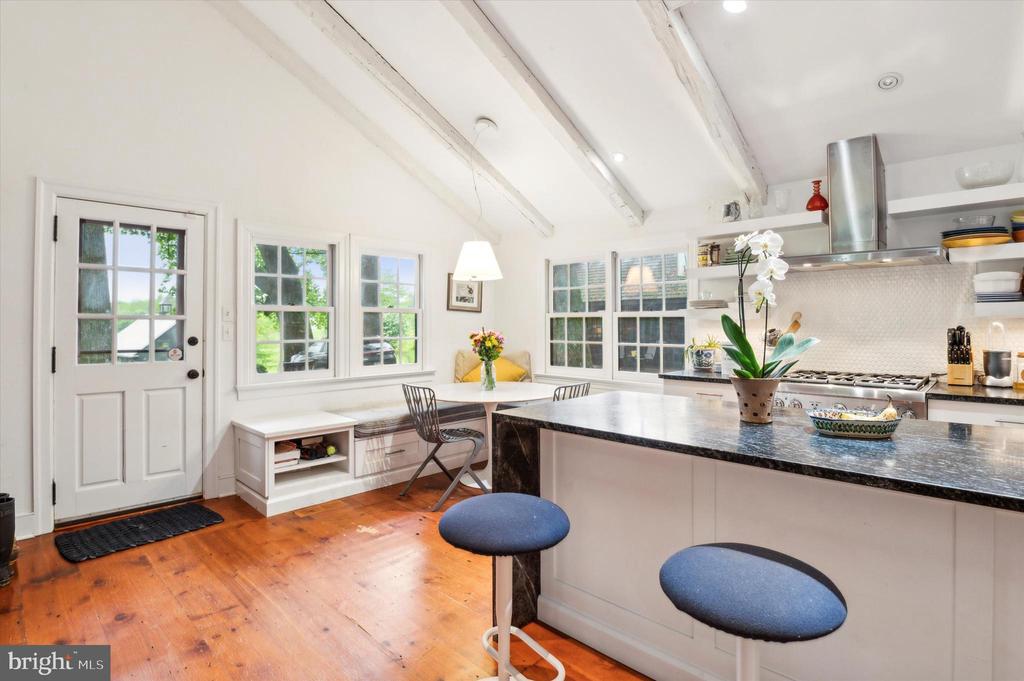 500 LUCKY HILL ROAD