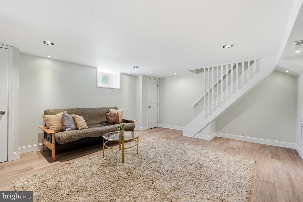 638 GEORGES LANE