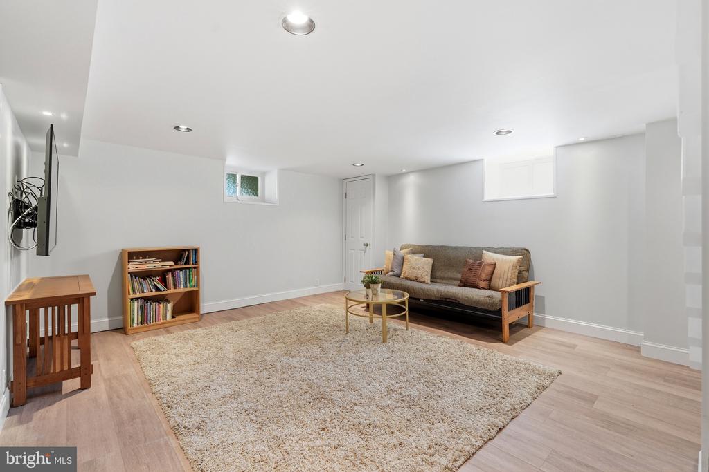638 GEORGES LANE