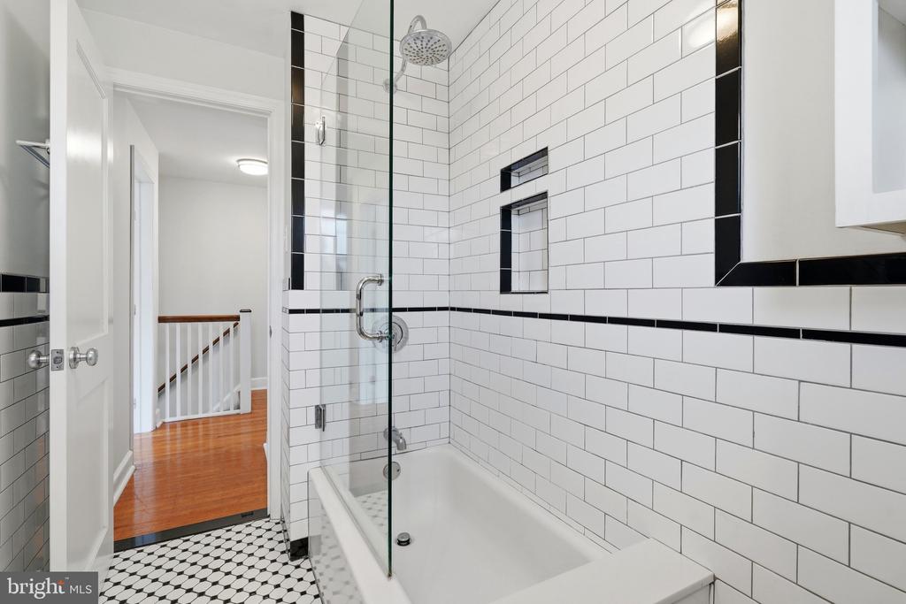 638 GEORGES LANE