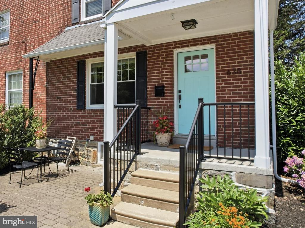 638 GEORGES LANE