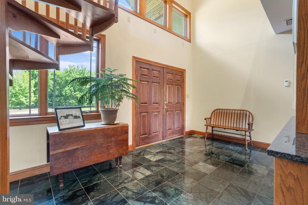 18 GREBE ROAD