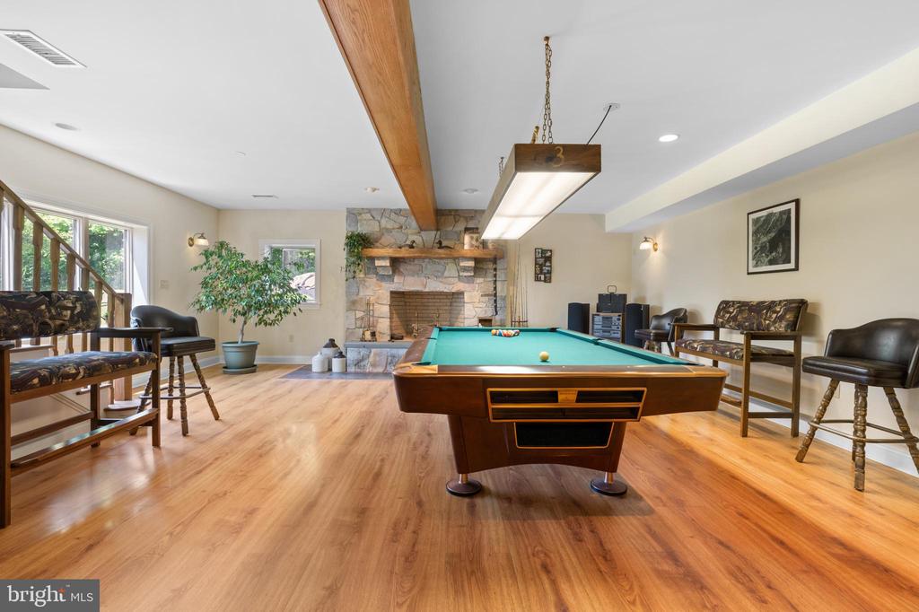 18 GREBE ROAD