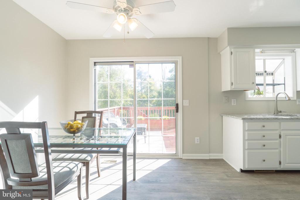 1126 VALLEY STREAM DRIVE