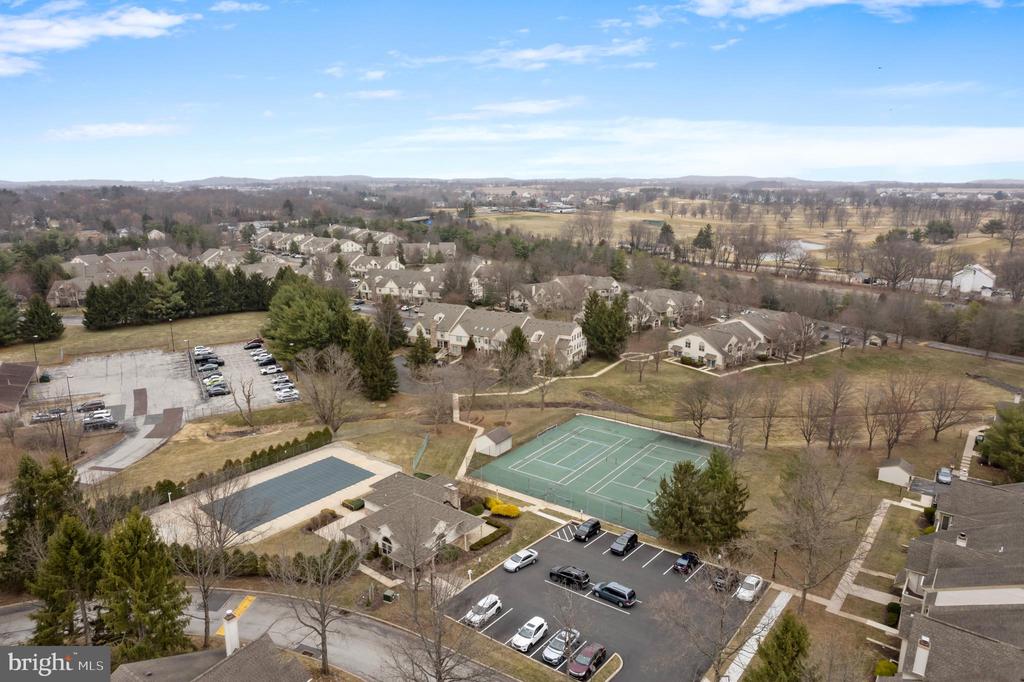 1012 FOXMEADOW DRIVE Unit: CONDO 1012