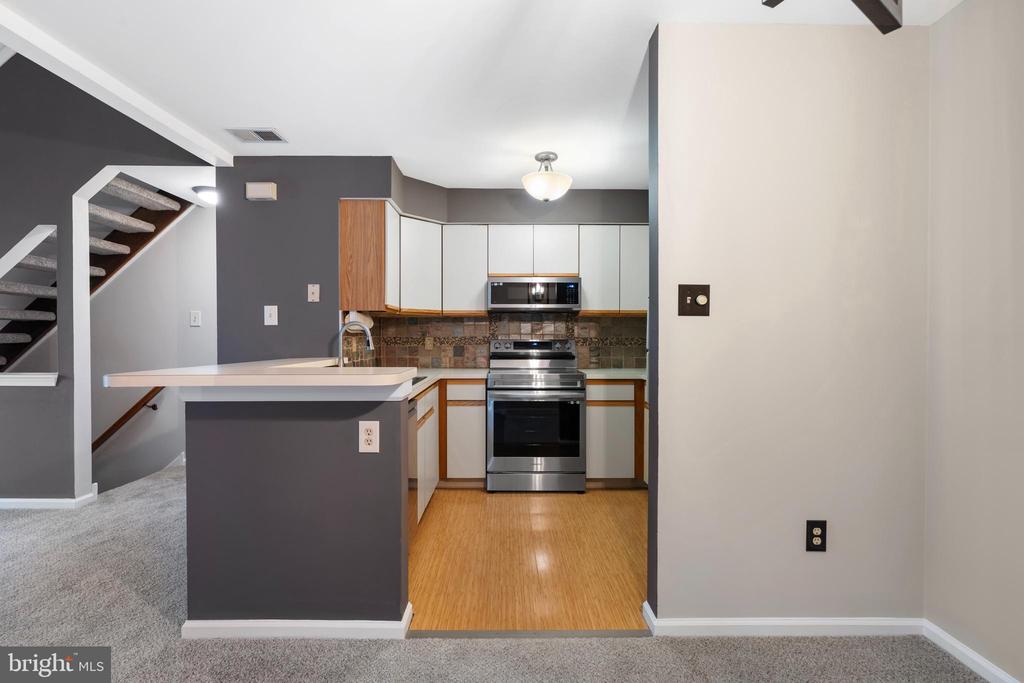 1012 FOXMEADOW DRIVE Unit: CONDO 1012