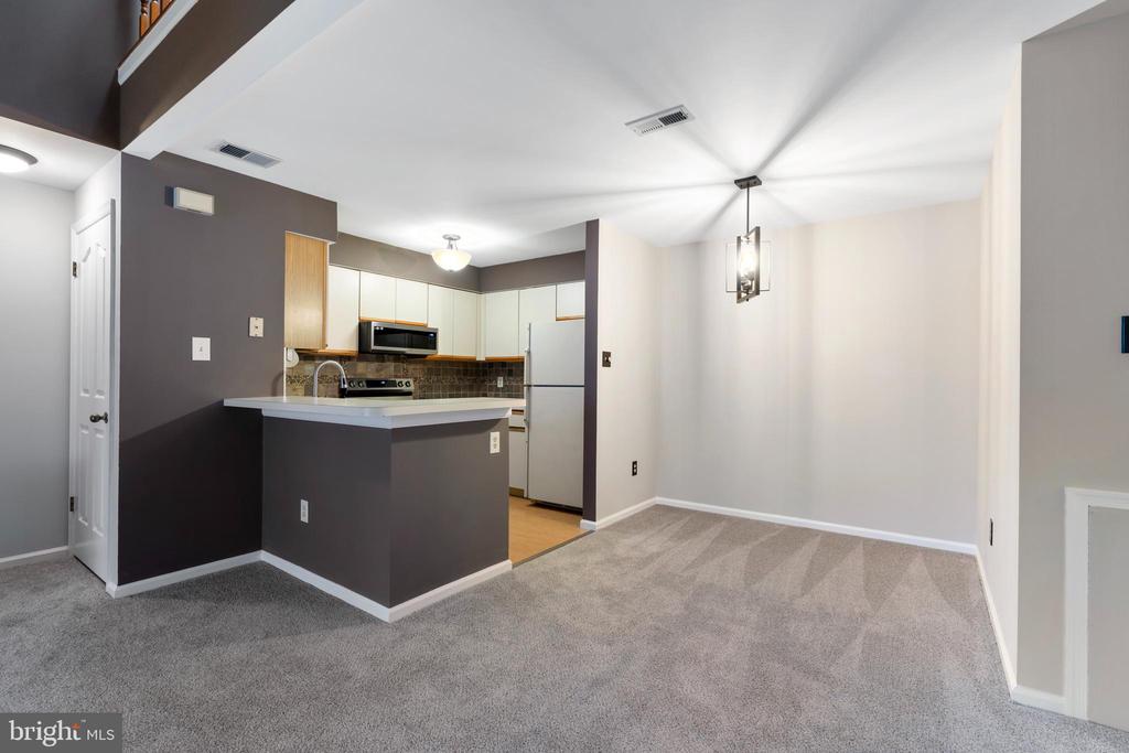1012 FOXMEADOW DRIVE Unit: CONDO 1012