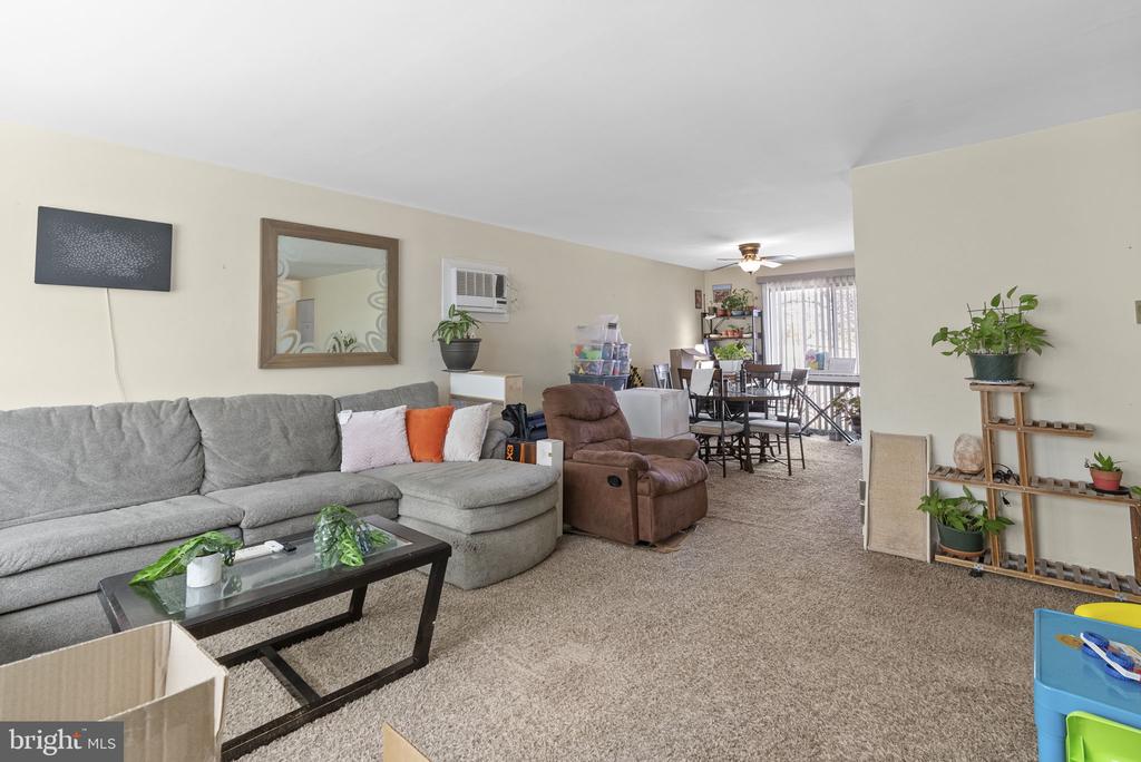 3053 KERRI COURT