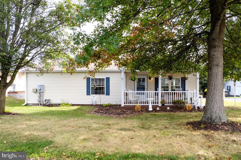 104 PRIMROSE LANE