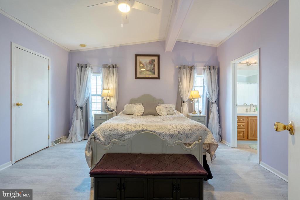 104 PRIMROSE LANE