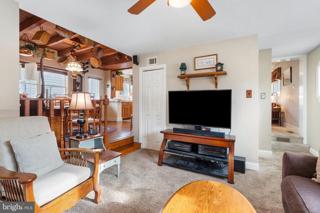 106 GLENWOOD AVENUE