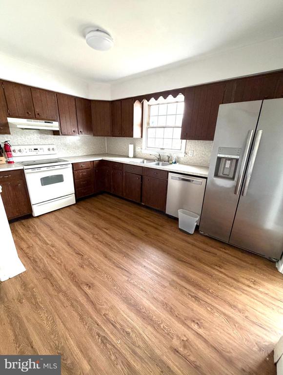 1155 GRAVEL PIKE Unit: 1