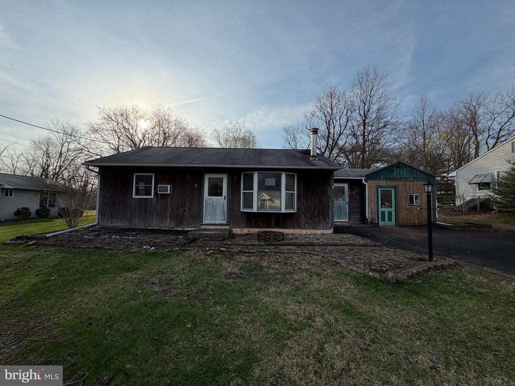1949 OVERBROOK ROAD