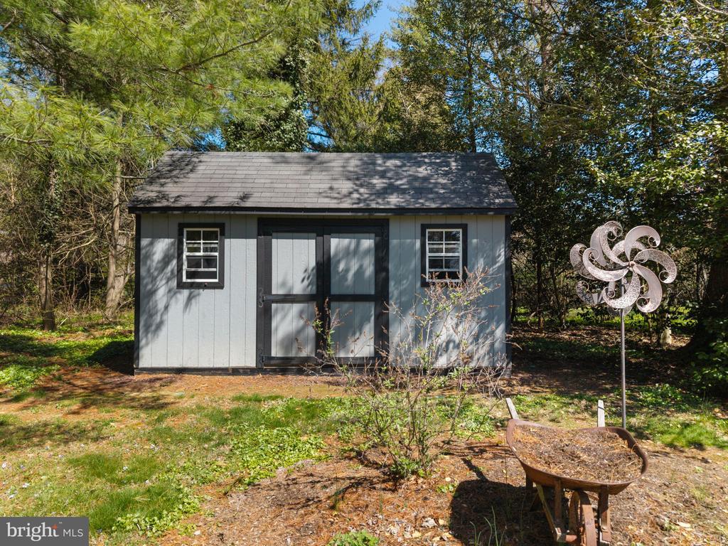 1946 WASHINGTON LANE