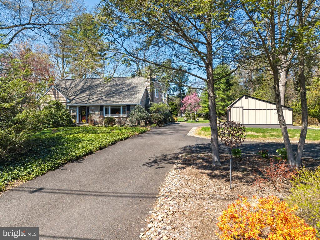 1946 WASHINGTON LANE