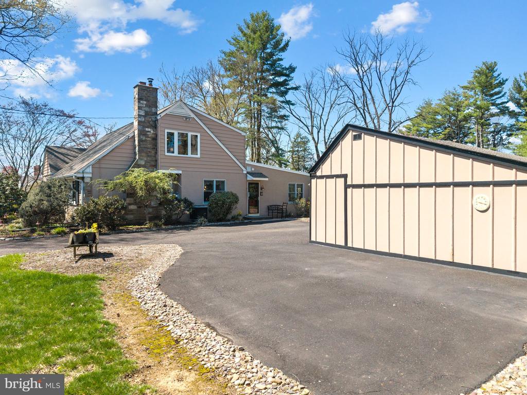 1946 WASHINGTON LANE
