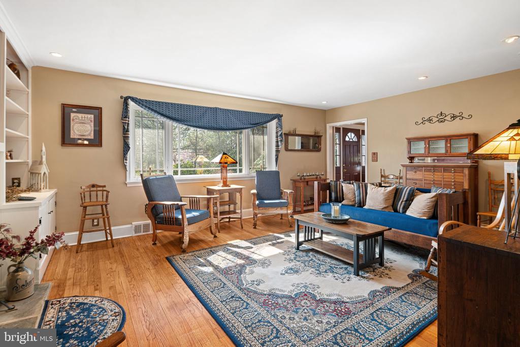 1946 WASHINGTON LANE