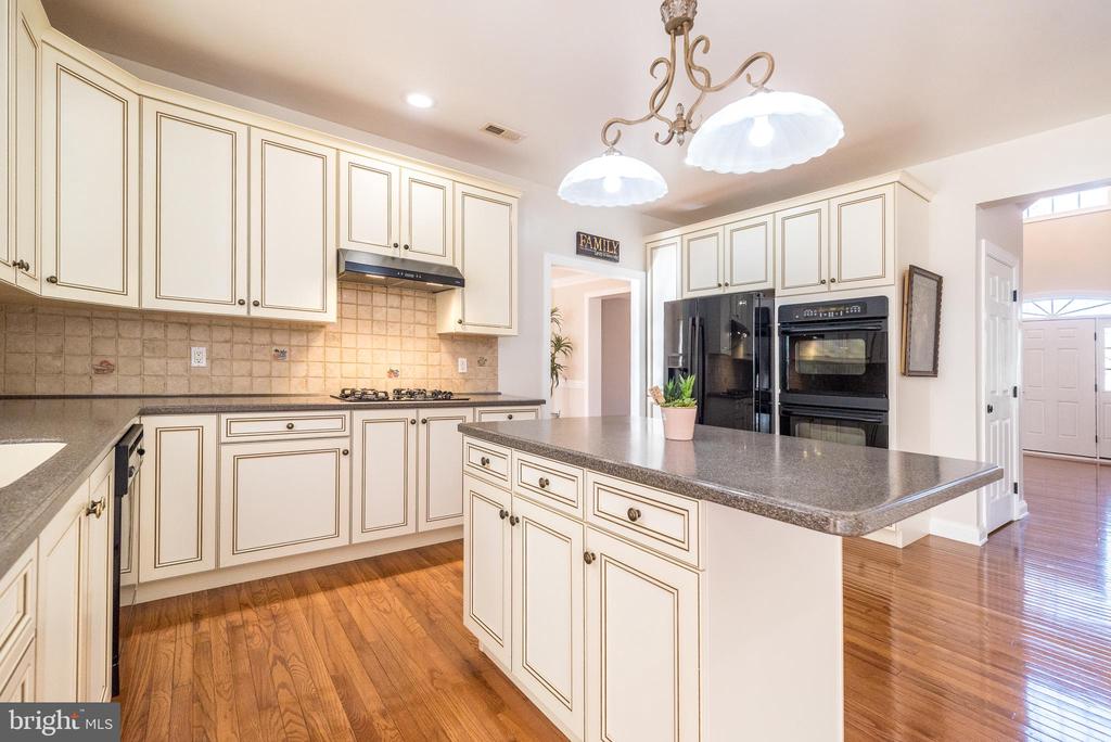 2611 BRIDLE PATH ROAD