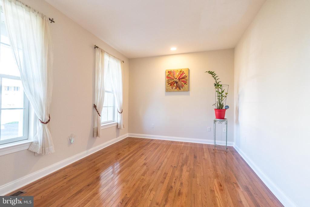 2611 BRIDLE PATH ROAD
