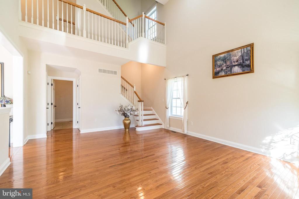 2611 BRIDLE PATH ROAD
