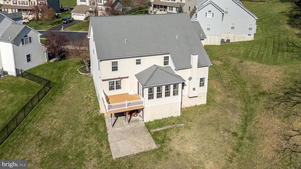 2611 BRIDLE PATH ROAD