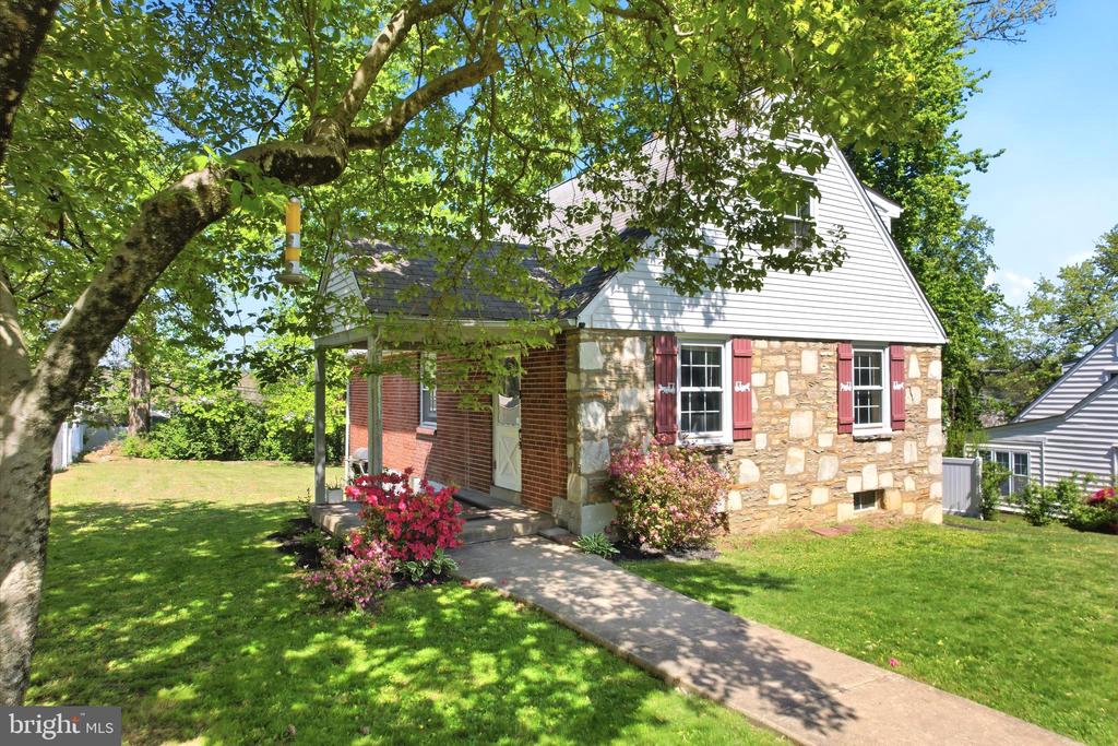 2418 BOYD ROAD